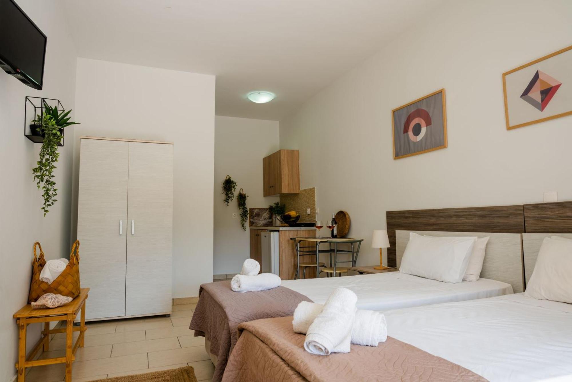 Tesys Studios And Apartments ラガナス 部屋 写真